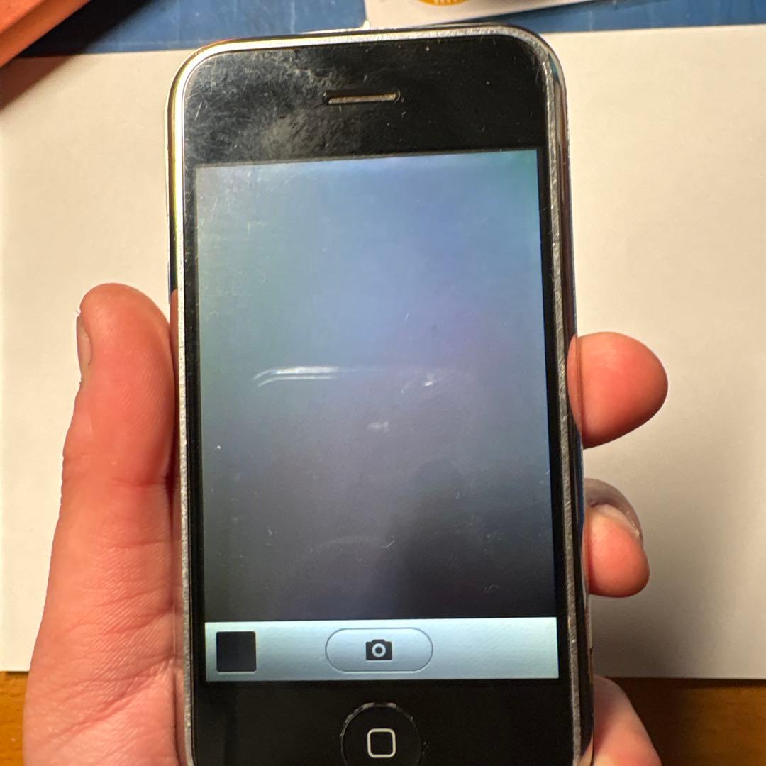 動作確認済み！16GB iPhone 2G