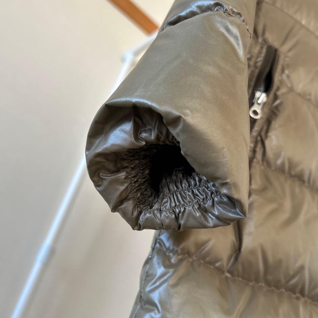 DUVETICA ダウンコート　サイズ40 オリーブグリーン