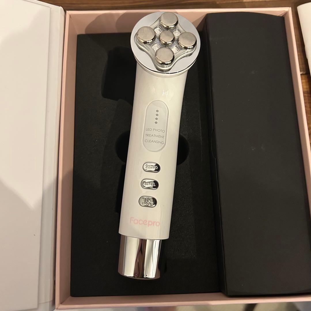 美顔器 Facepro LED 光エステ クレンジング