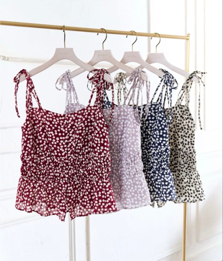 最大値下げherlipto Cherry Pattern Strap Top M