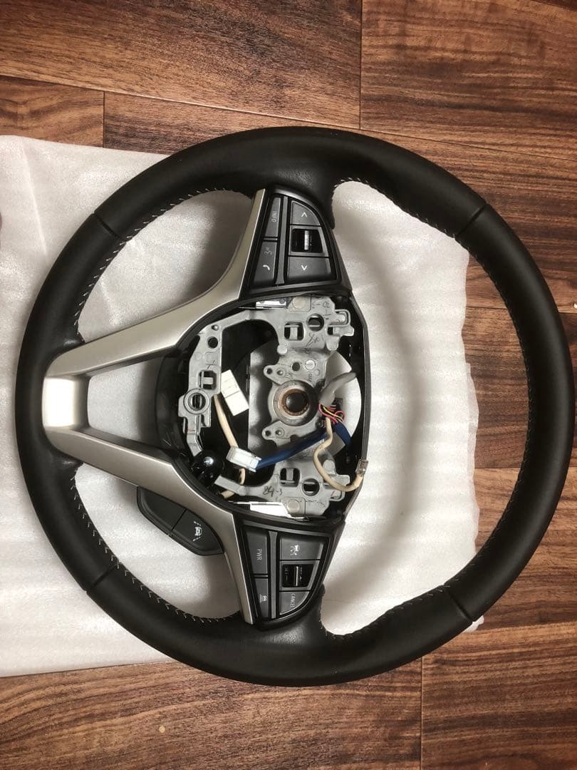 スズキ スペーシア MK５３Sハンドル