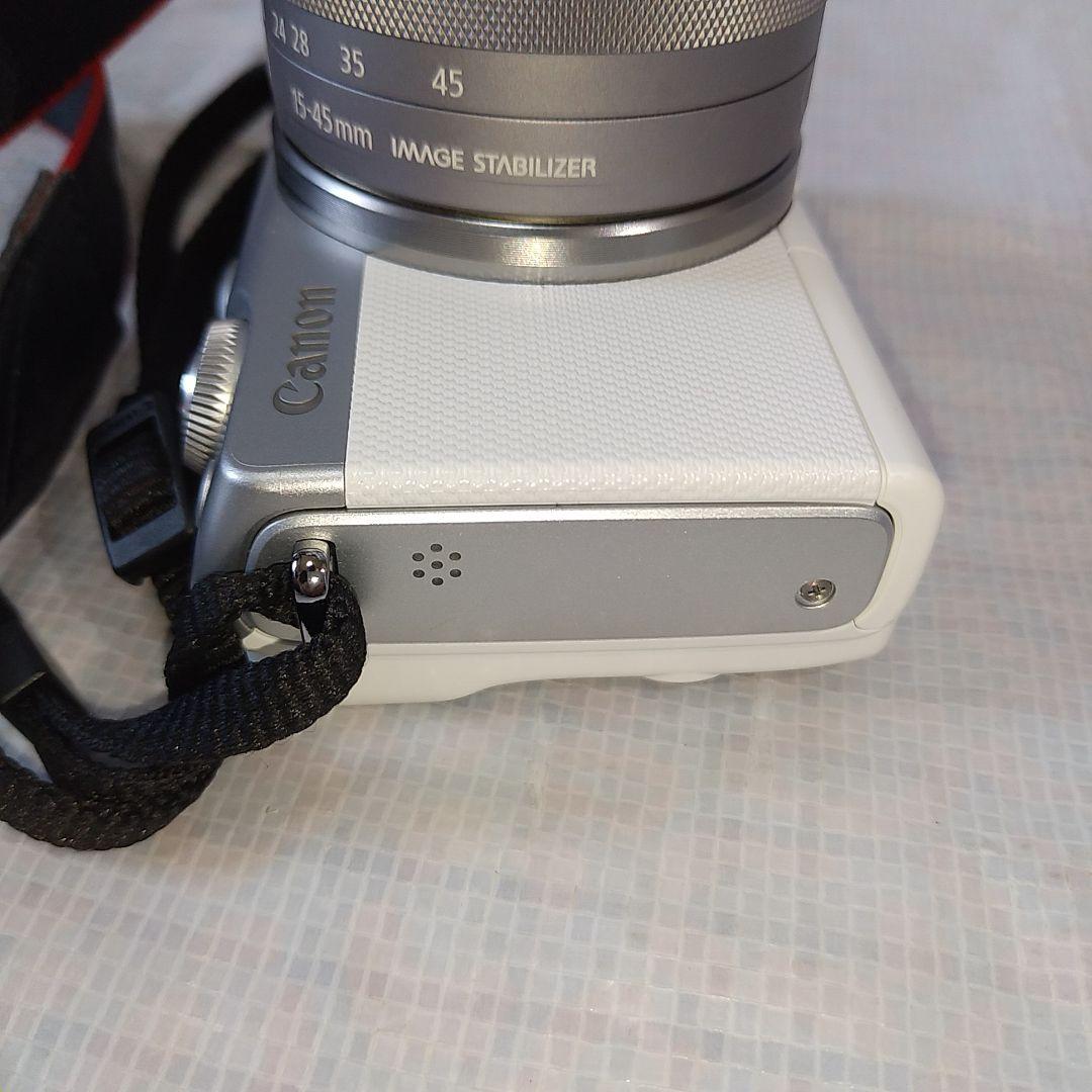 Canon キヤノン EOS M100 ボディ ホワイト 本体　レンズ