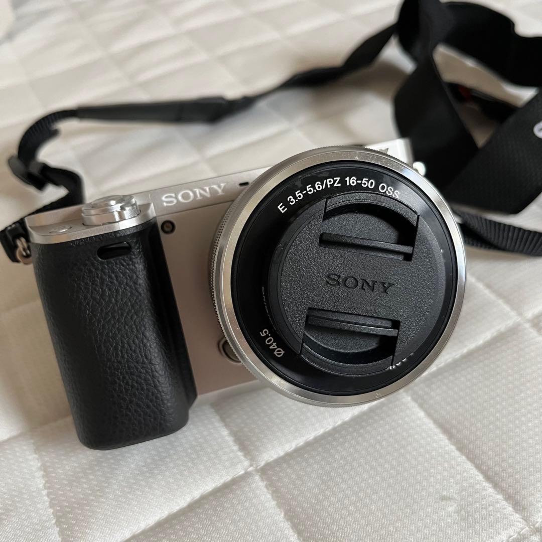 SONY α6000 ミラーレス一眼カメラ E 16-50mm