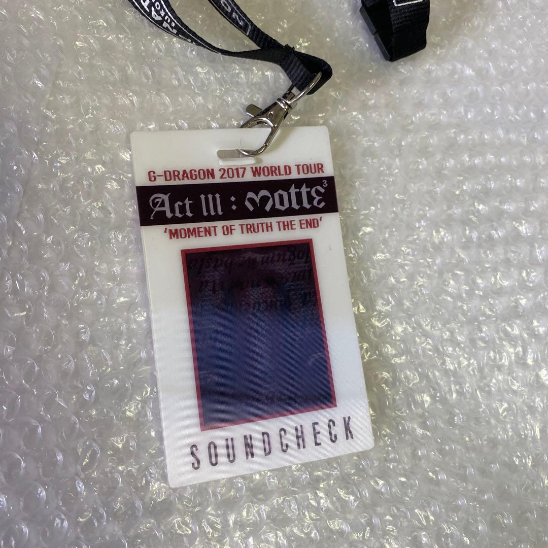 海外ツアー限定PEACEMINUSONE クリップ 赤 ジヨン gdragon