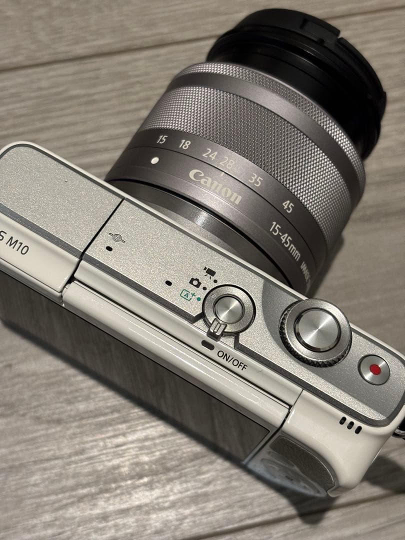 Canon EOS M10ホワイト ミラーレスカメラ 本体