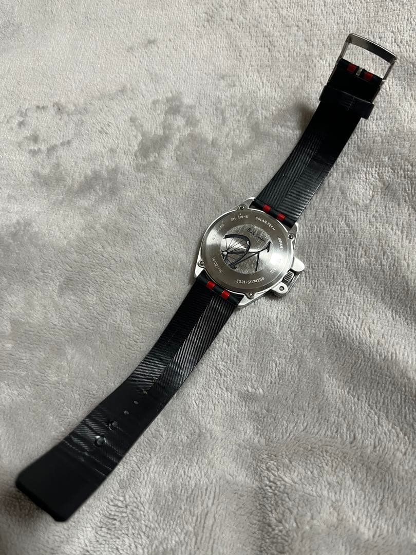 Paul Smith ソーラー時計 ブラック