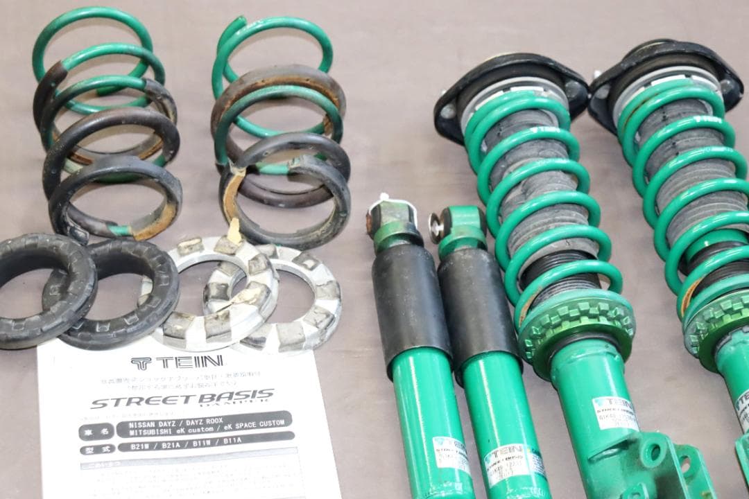 eKカスタム B11W eKスペースカスタム B11A デイズ B21W　車高調