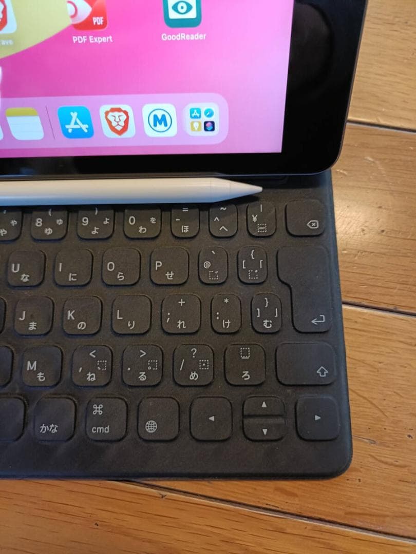 iPad 第7世代 32GB Wifi Smart Keyboard セット