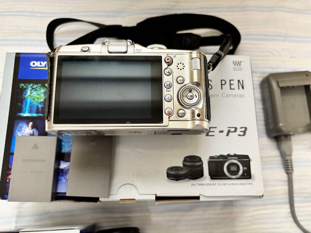 OLYMPUS ミラーレス一眼 PEN E-P3 ツインレンズキット＋α