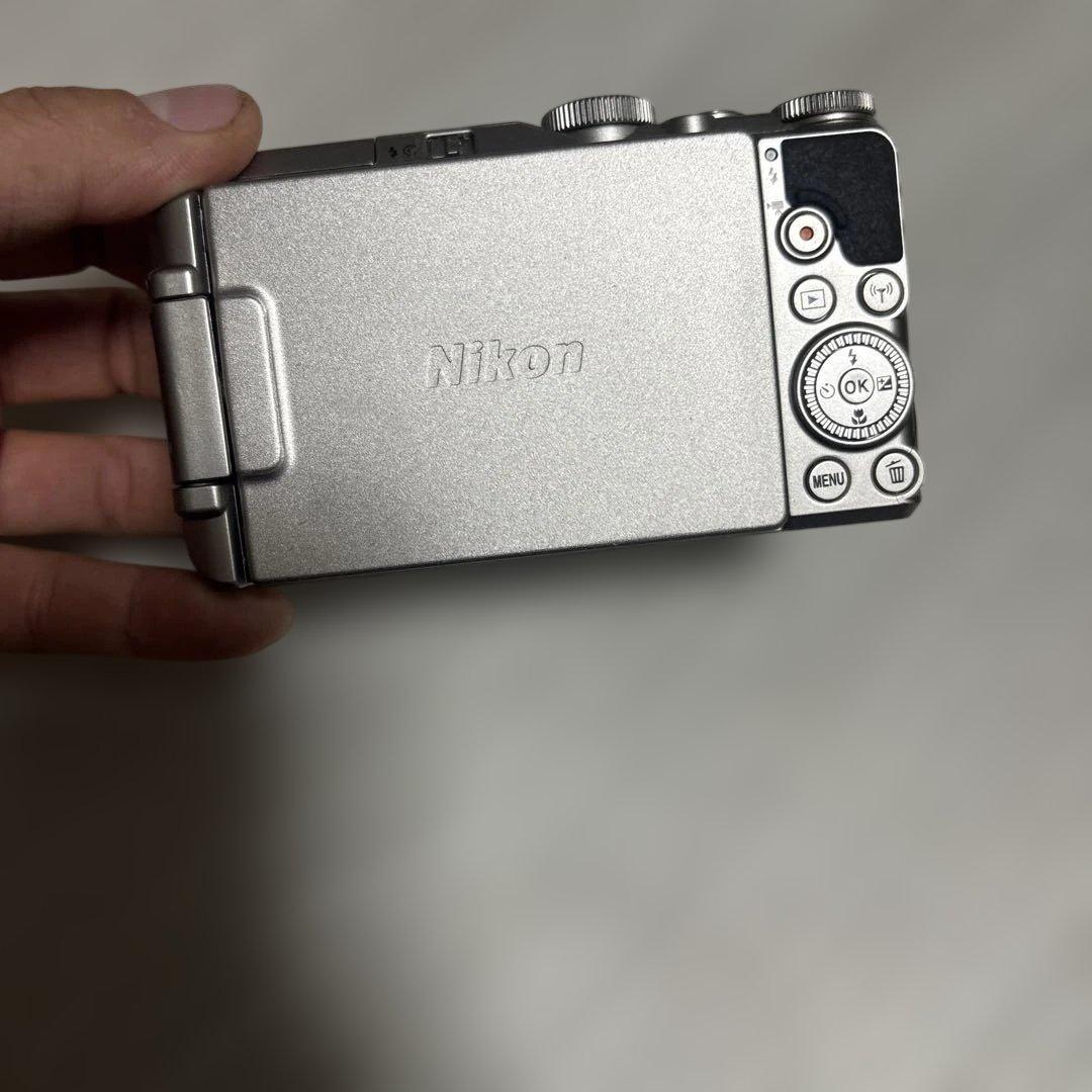 Nikon COOLPIX S9900 30倍ズーム
