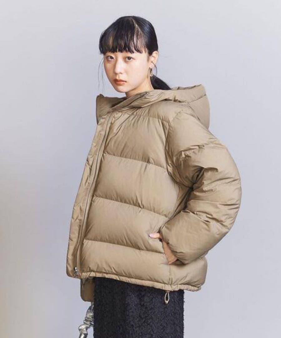 BEAUTY&YOUTH ナイロンフード リサイクル ダウンジャケット
