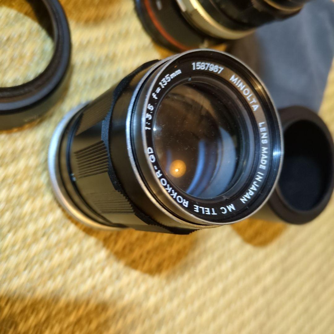 匿名配送　MINOLTA　カメラレンズ3本+メタルフードなどまとめ売り