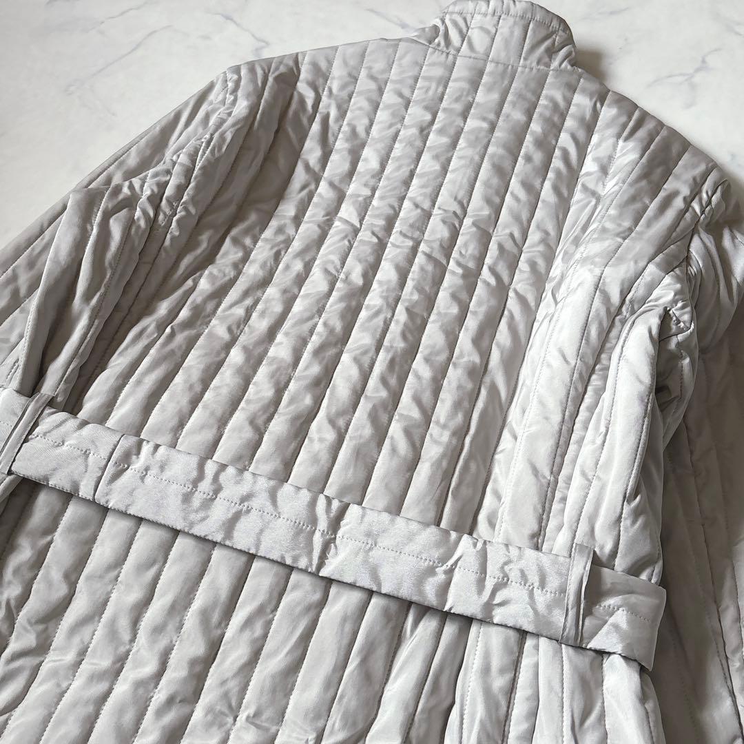 大きいサイズ最高級白タグ【Max Mara】ハイネックベルテット中綿コート　XL