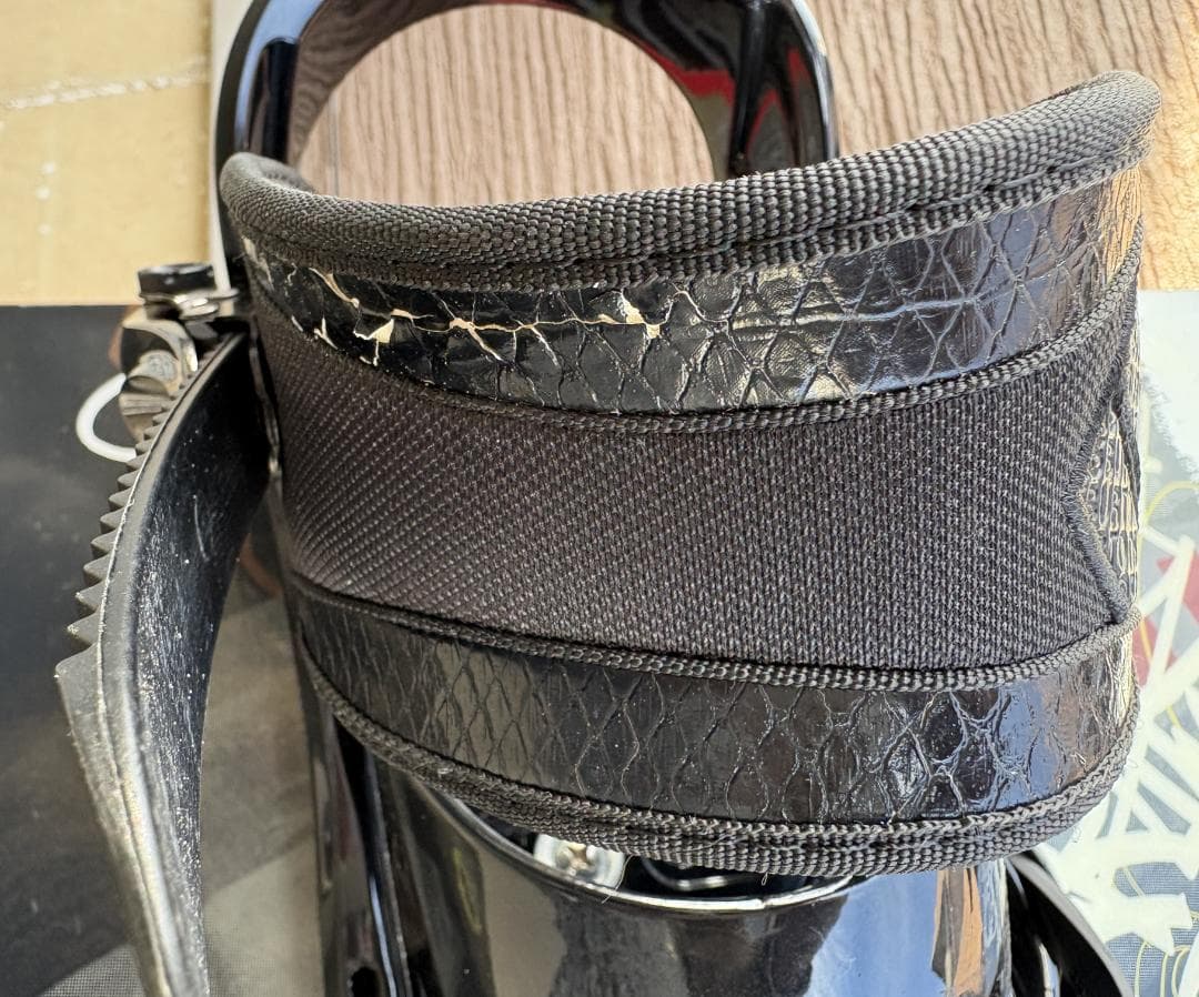 4*e様 バートン スノーボード セット BLUNT 155cm CUSTOM