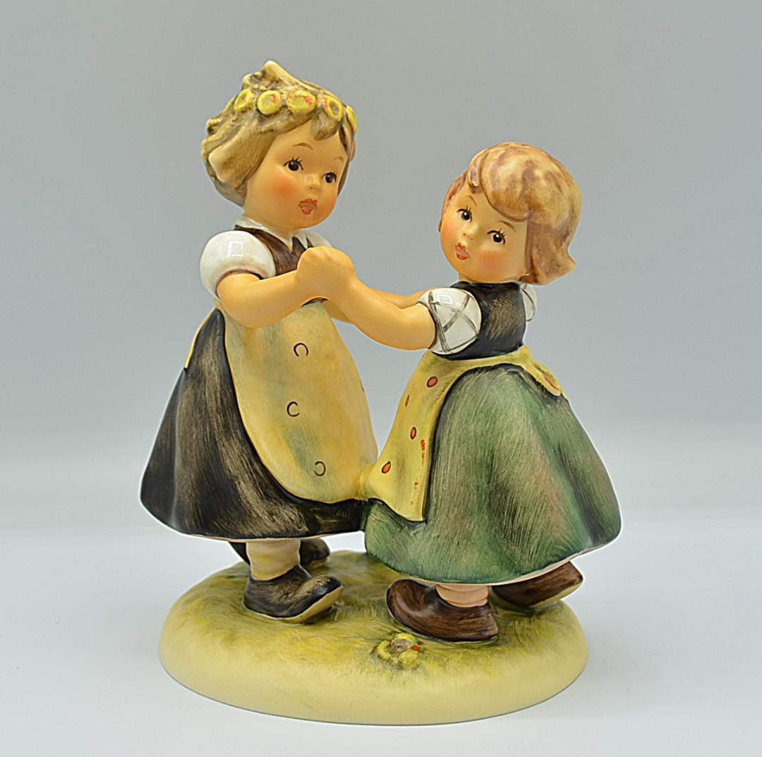 春の踊り　＃353　No.2　★フンメル人形　ドイツ・ゲーベル　ご成約済み