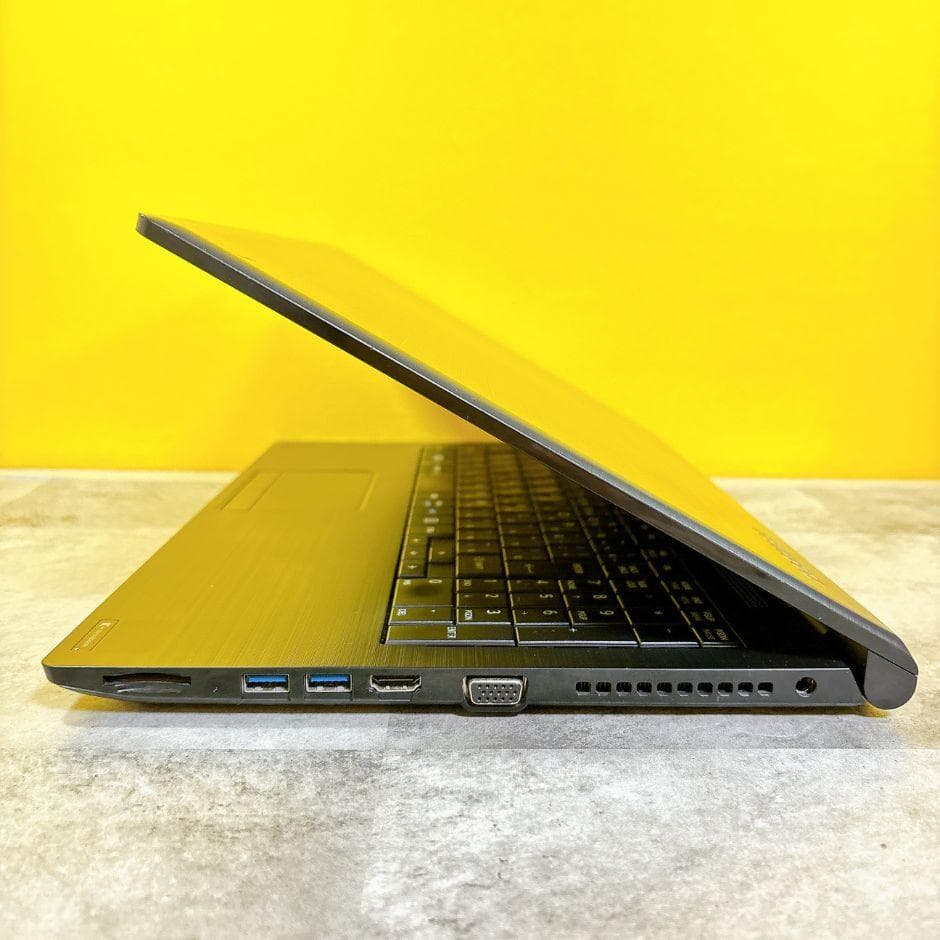 ｉ5✨たっぷり保存OK❣大容量1TB 薄型ノートパソコン Win11 仕事や趣味