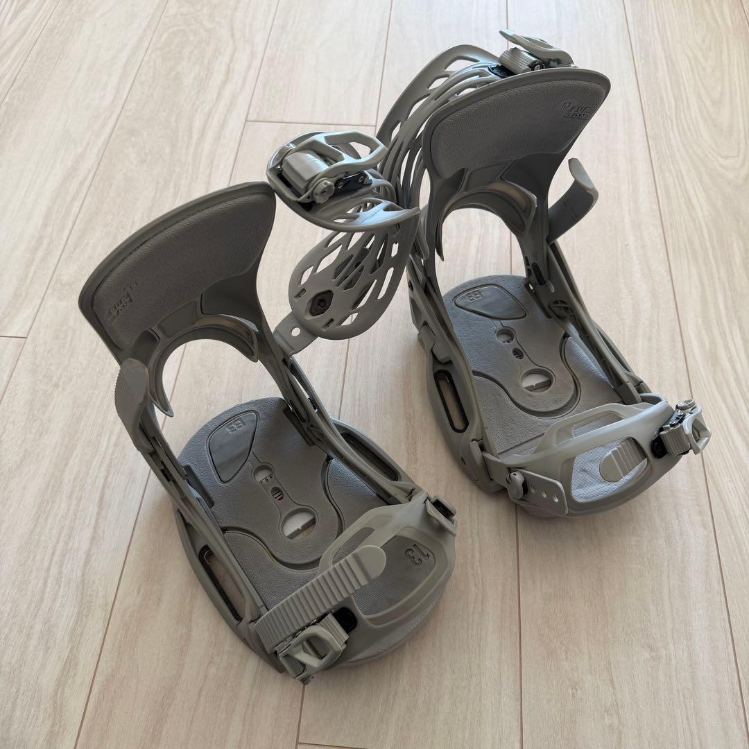 美品 Burton カーテル X EST® バインディング サイズ S