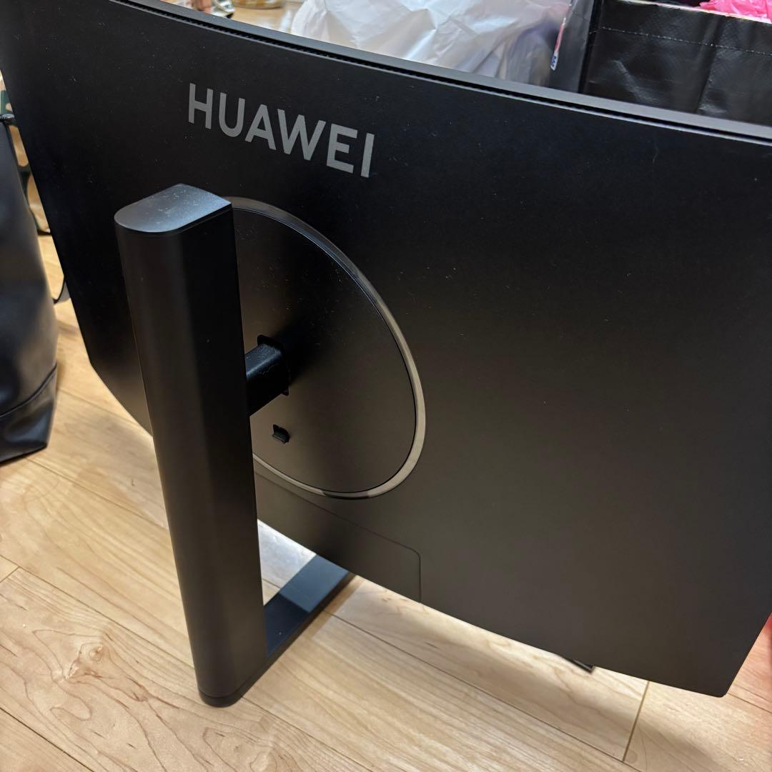 HUAWEI mate view 27インチ WQHD 165Hz 湾曲モニター