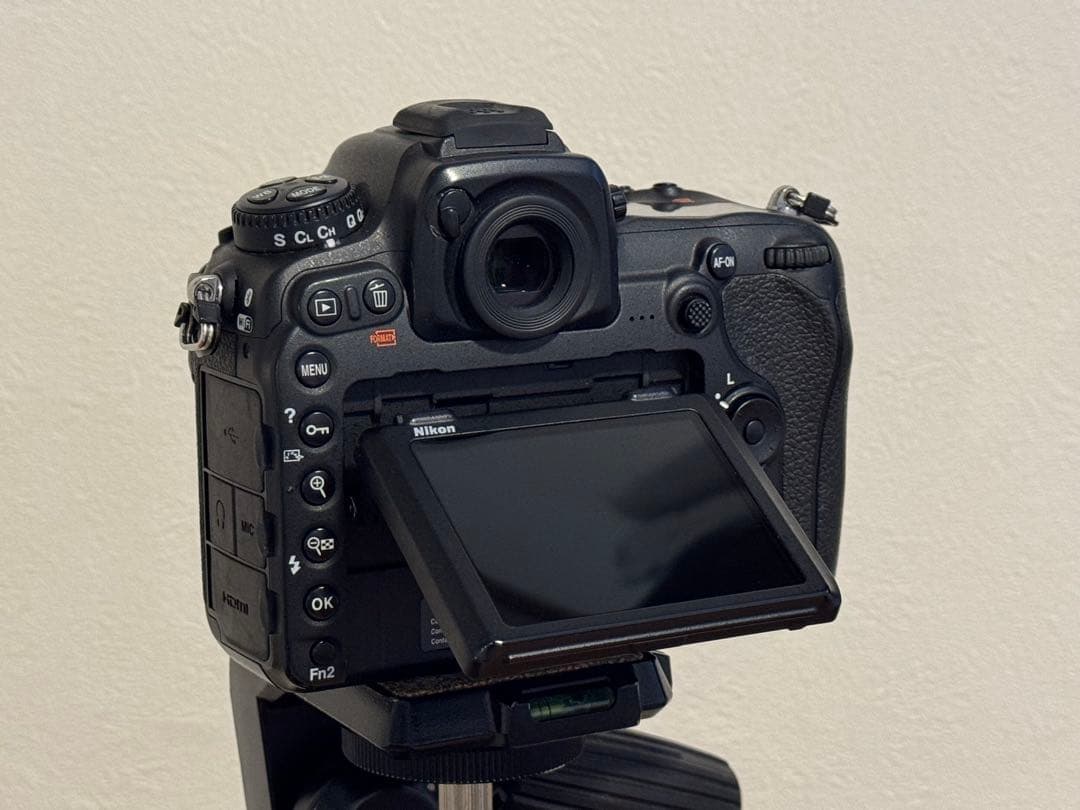 Nikon ニコン D500ボディ