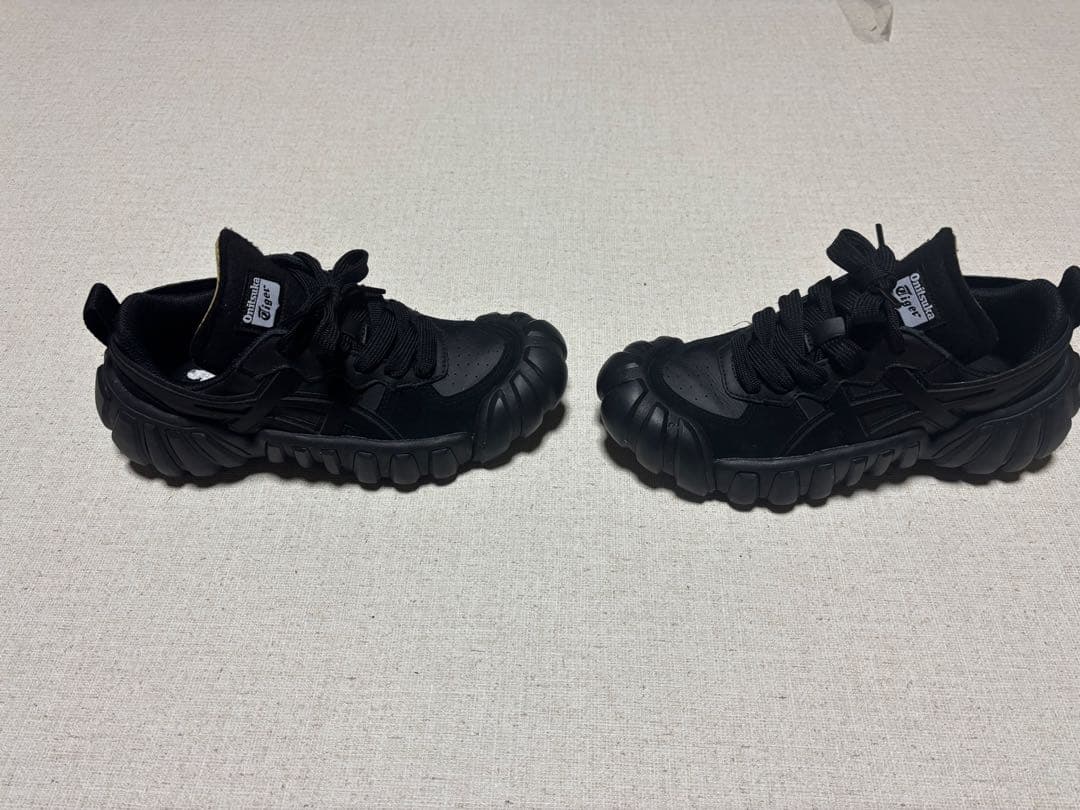 Onitsuka Tiger オニズカタイガー デンティグレ　25.5 cm