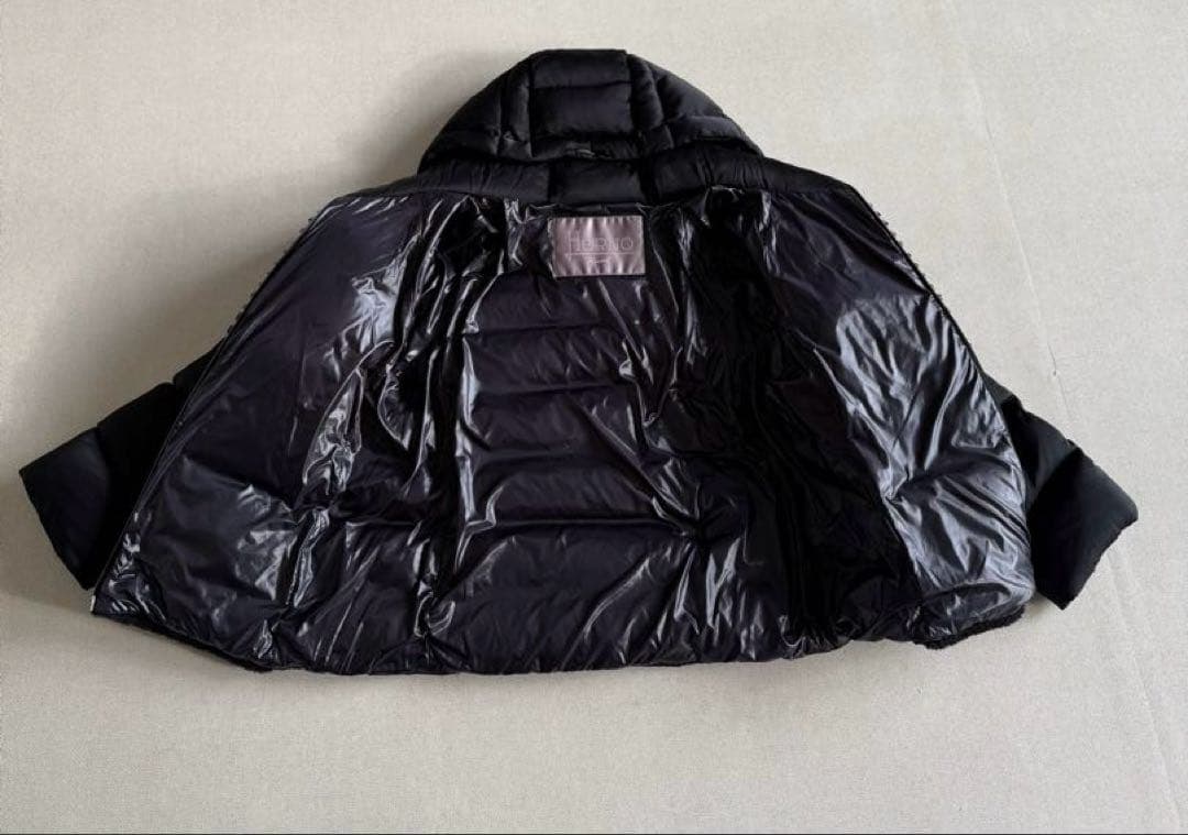 ヘルノ リゾート エコファーコンビダウンジャケット 40サイズ　ブラック