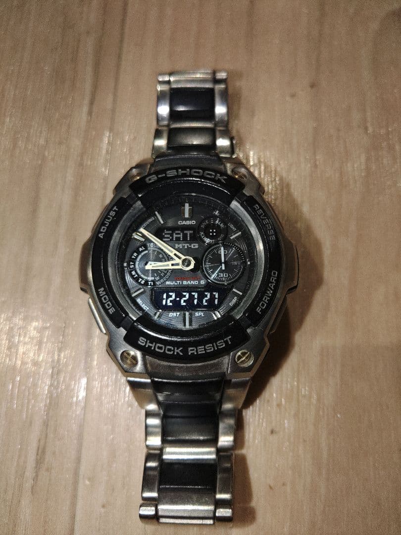 CASIO G-SHOCK MT-G MTG-1500 電波ソーラー　反転液晶