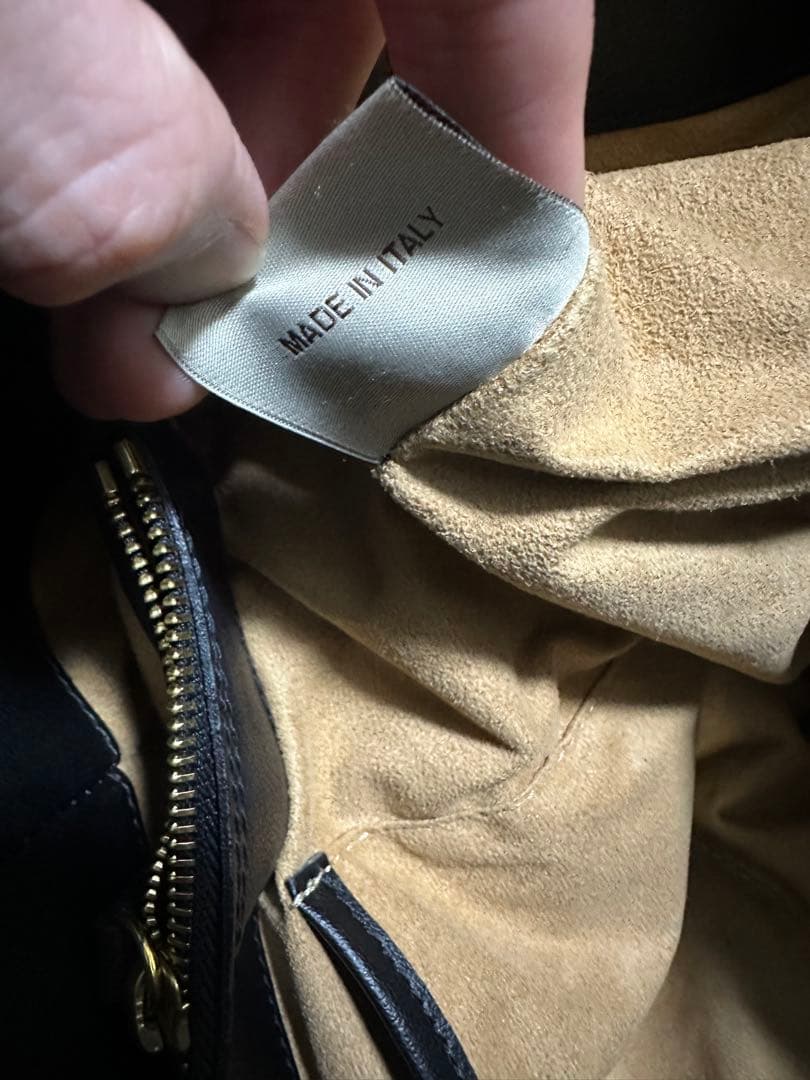 ボルドリーニセレリア トートバッグ ブラック 黒 A4収納可能 レザー