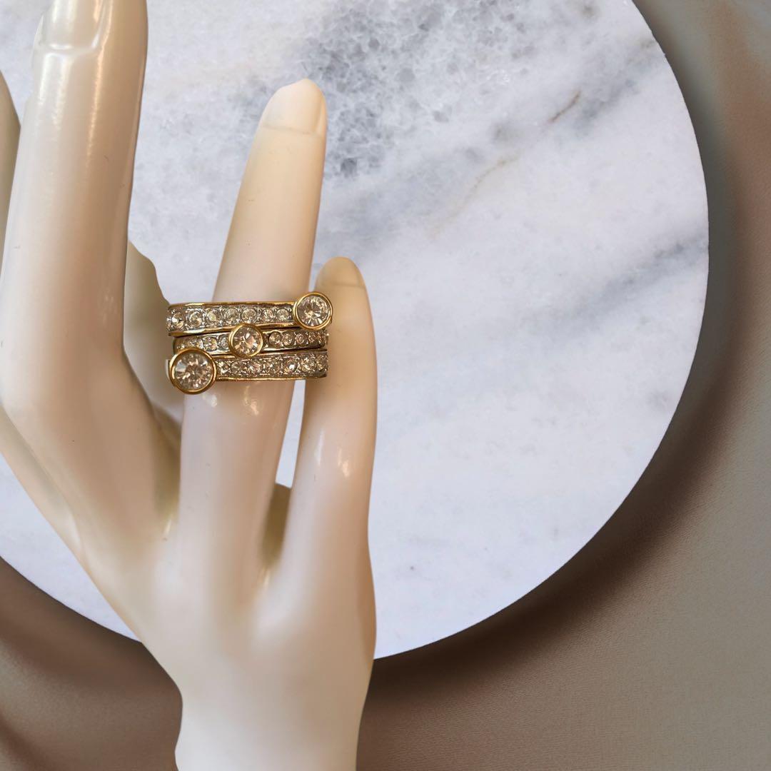 美品◆スワロフスキー アレンジ自在キラキラ輝きリング3点ゴールド色 指輪 10号