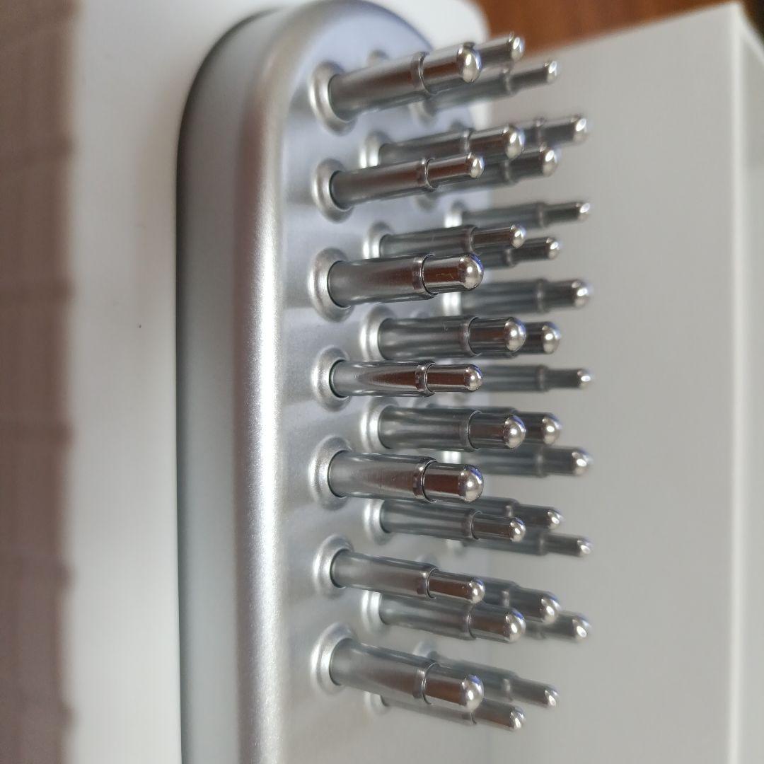 SALONIA EMS 美顔器　サロニア　リフトブラシ　リフトアップ　頭皮ブラシ