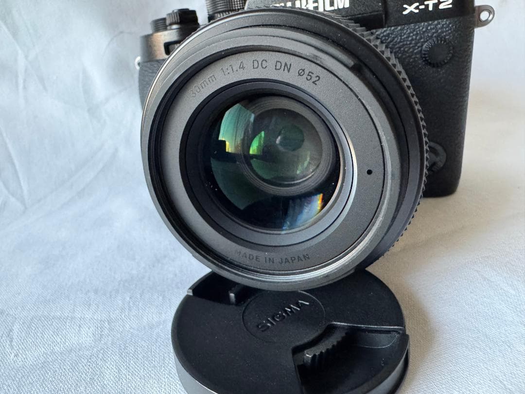 デジタルカメラ FUJIFILM X-T2 + SIGMA 30mm F1.4 DC DN