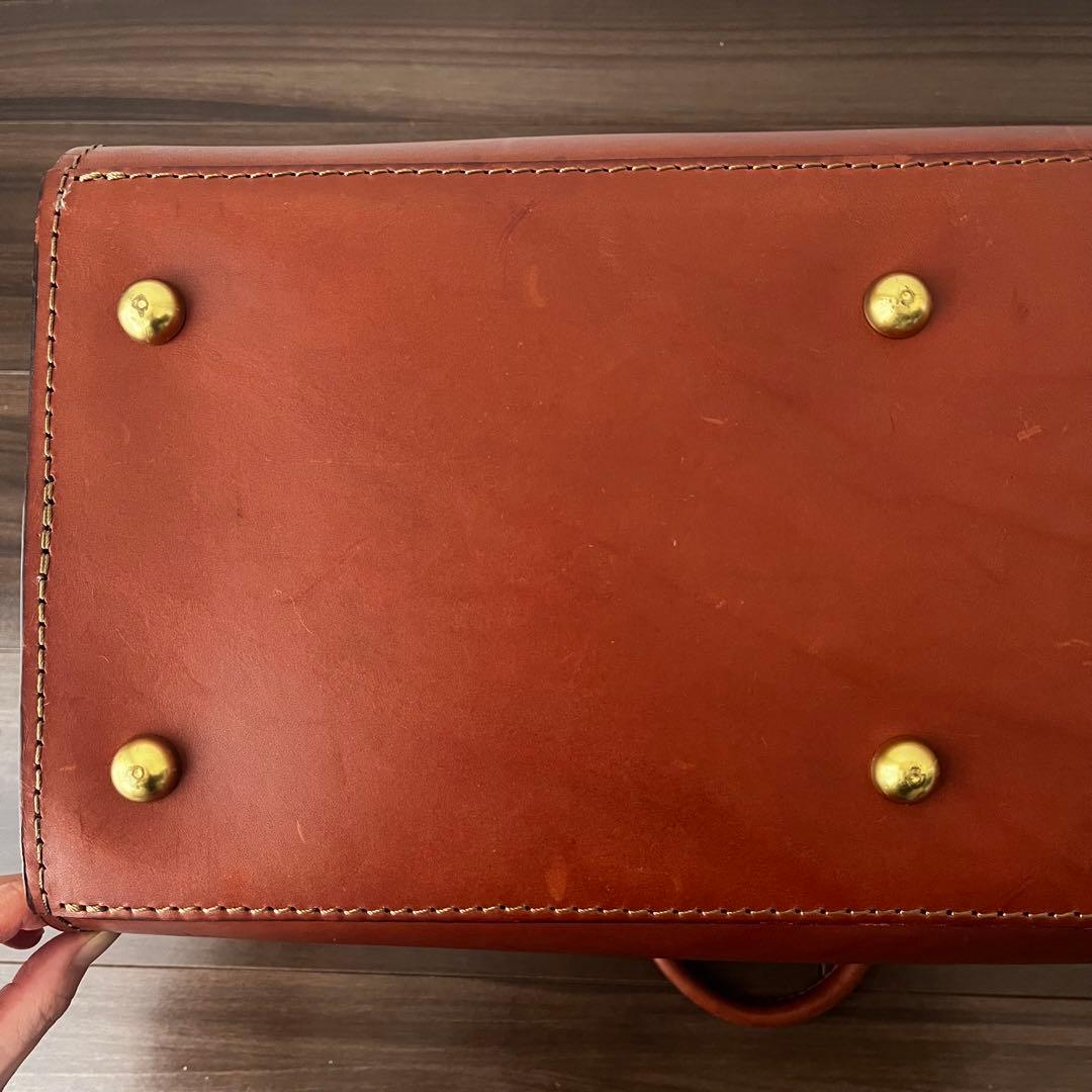 ヘルツ 二本手ファスナーボストンバッグ