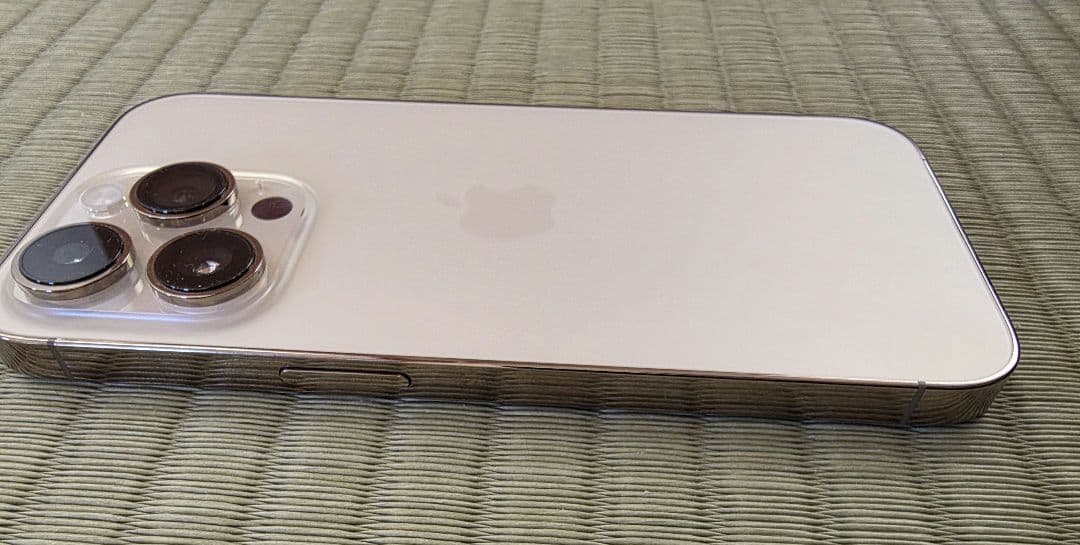 準美品❗iPhone 14 Pro 256gbゴールド sim フリー本体のみ