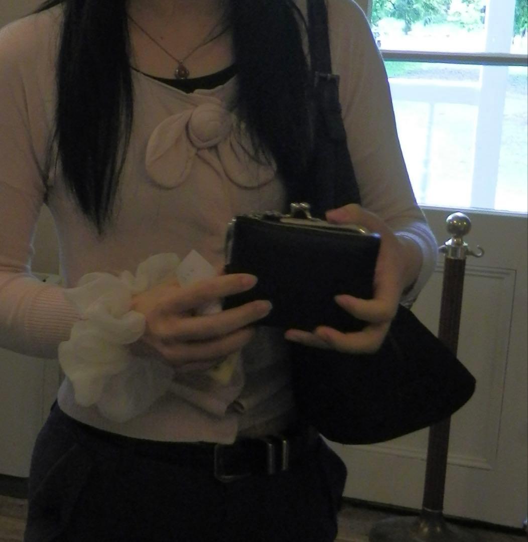 miu miu ベージュ ニットカーディガン