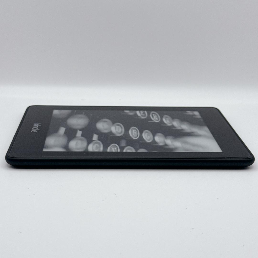 【美品】Amazon Kindle Paperwhite 第10世代 32GB