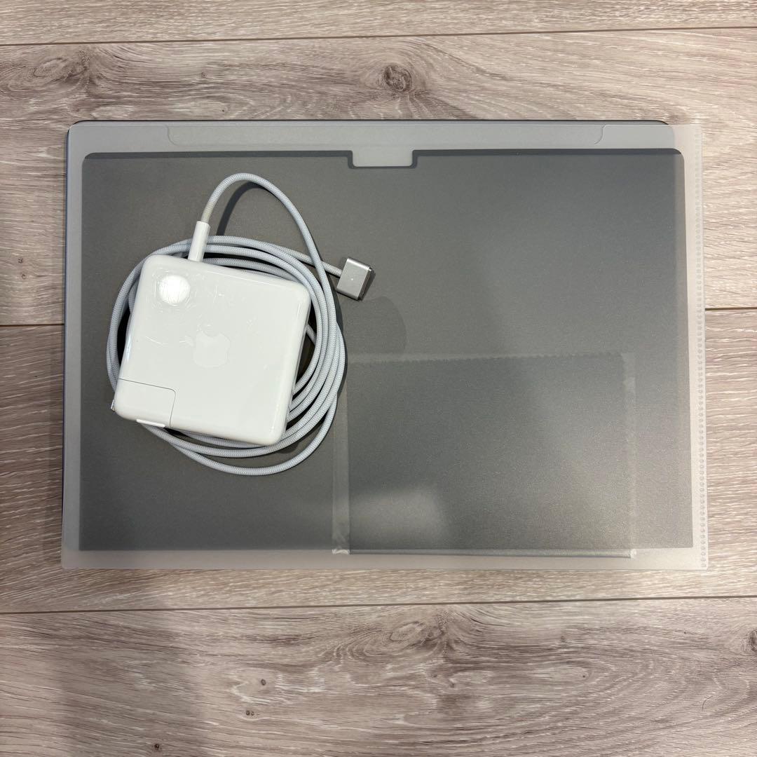 Apple MacBook Pro シルバー 本体