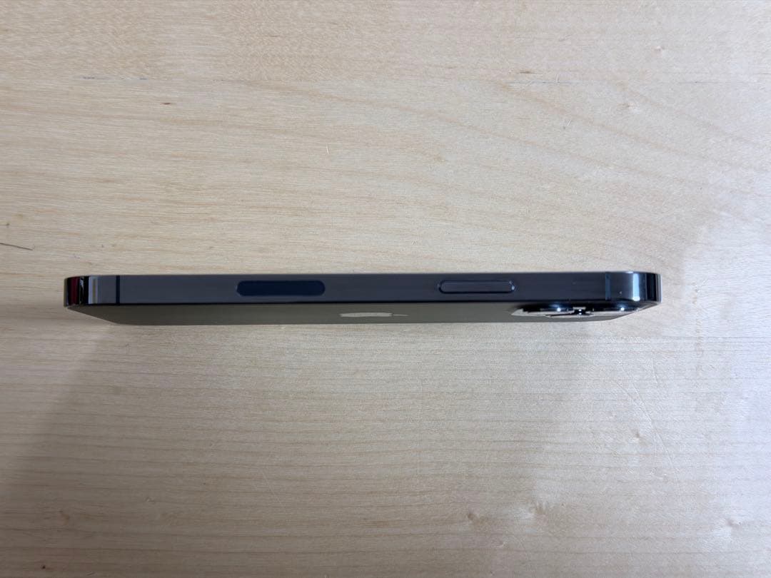 【米国版】iPhone 12 Pro 256GB グラファイト（消音モデル）