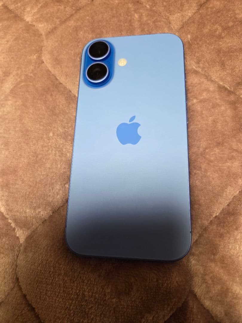 Apple iPhone 16 本体 128gbウルトラマリン
