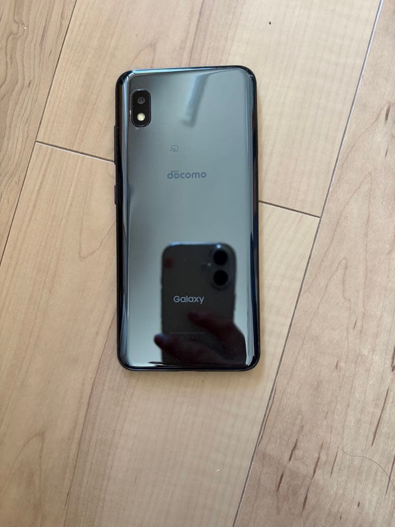 docomo Galaxy A21 ブラック 本体