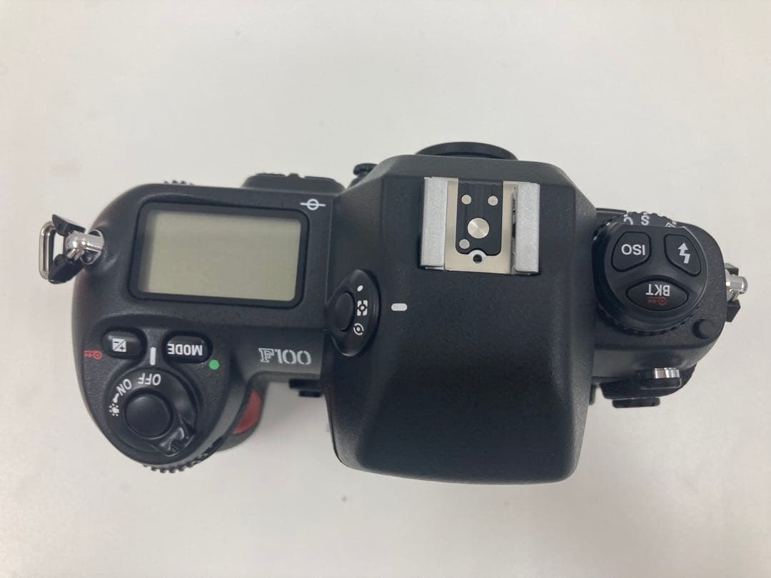 Nikon F100 カメラ
