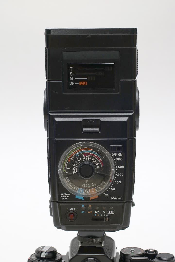 ニコン スピードライト　SB-16　（ニコンF3以外用）