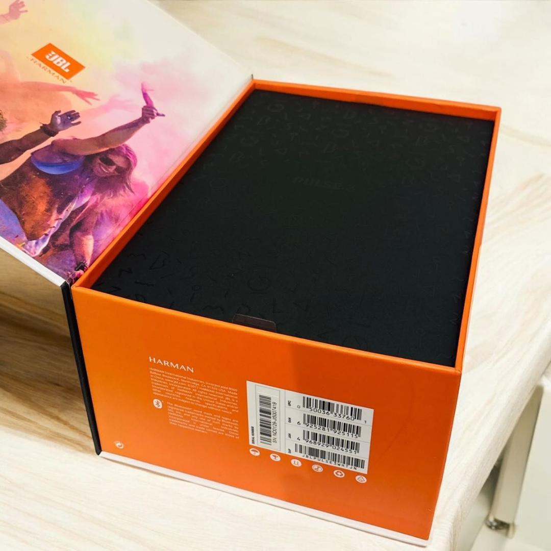 【美品】JBL PULSE3 ワイヤレススピーカー　人気カラーホワイト