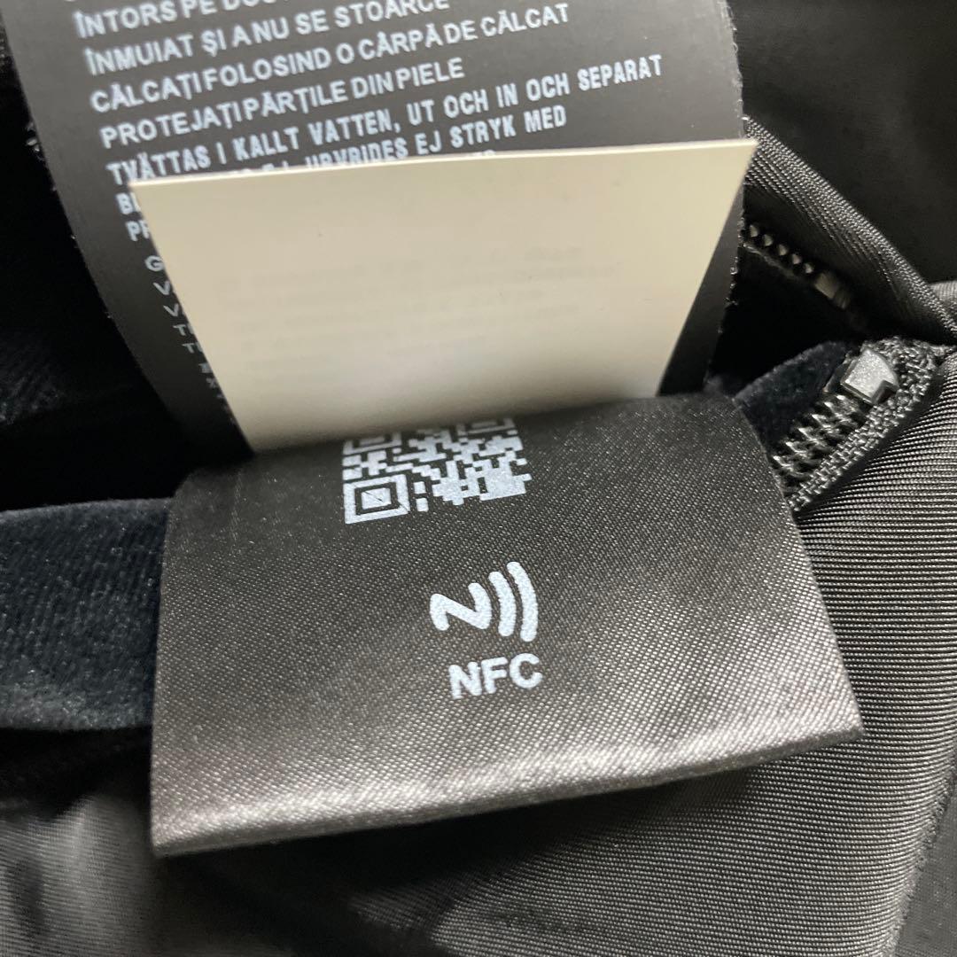 Michael様用 定価約40万 Mサイズ PRADA 23AW ダウン