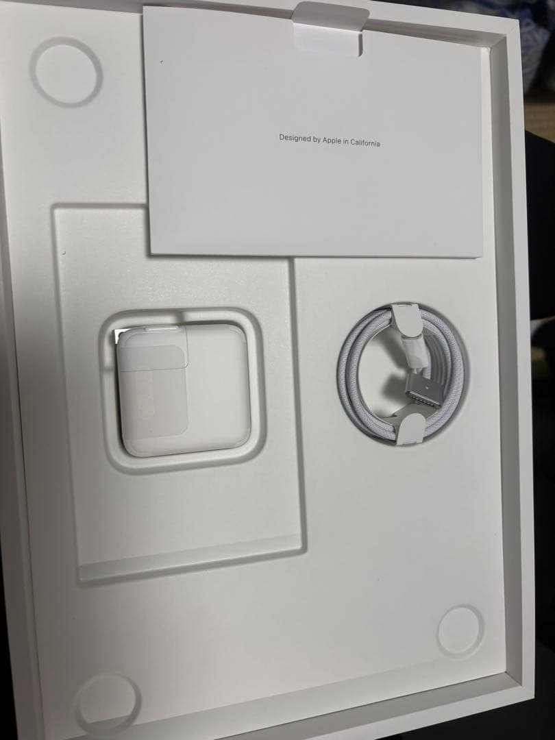 MacBook Air M3 13インチ シルバー 16GB/256GB