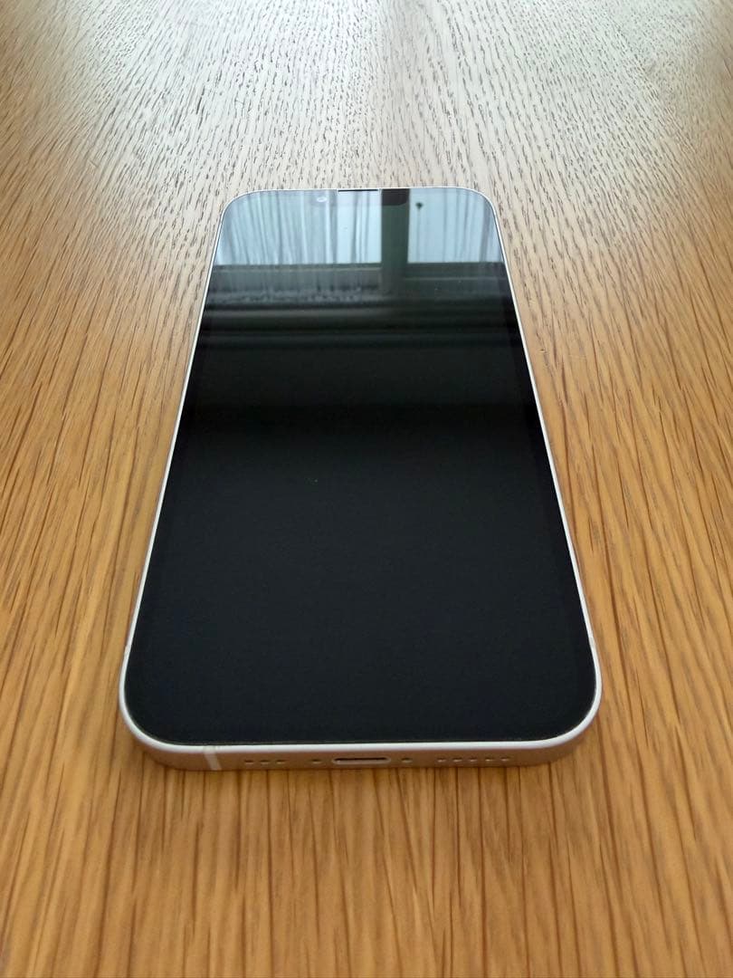 【Apple iPhone13】ホワイト 本体 箱付