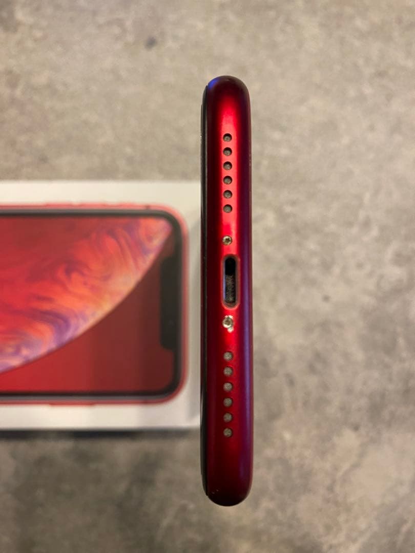 【ジャンク品】iPhone XR 128GB レッド　画面割れ有