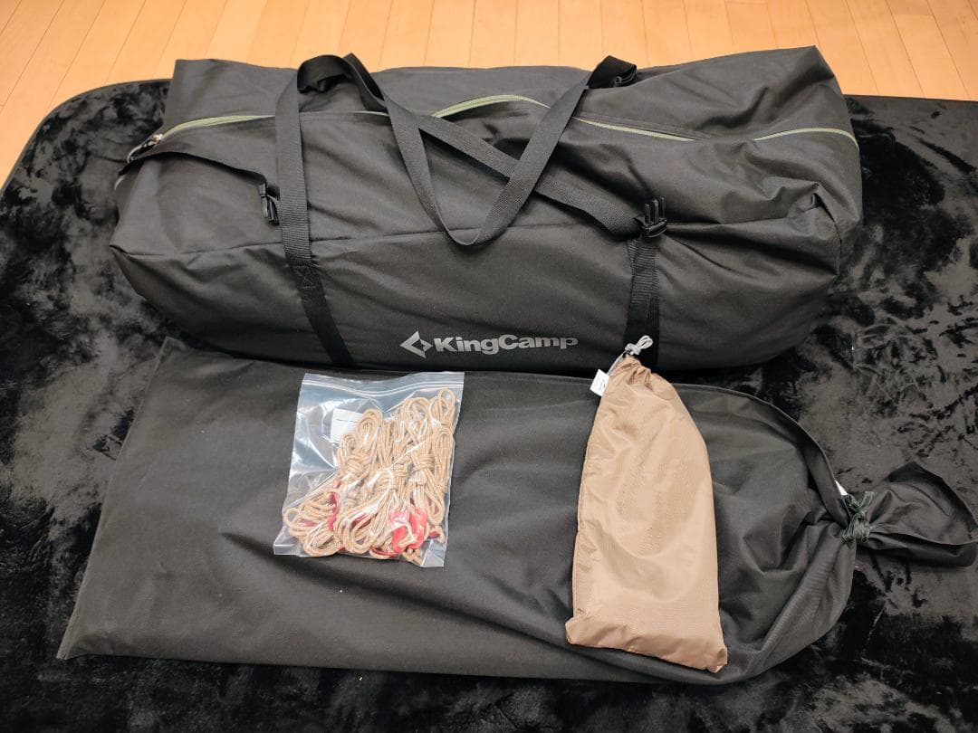 KingCamp ロッジ型テント TC 煙突口付き