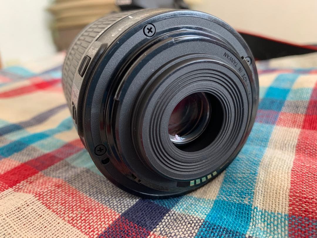 Canon EOS Kiss X8i レンズキット