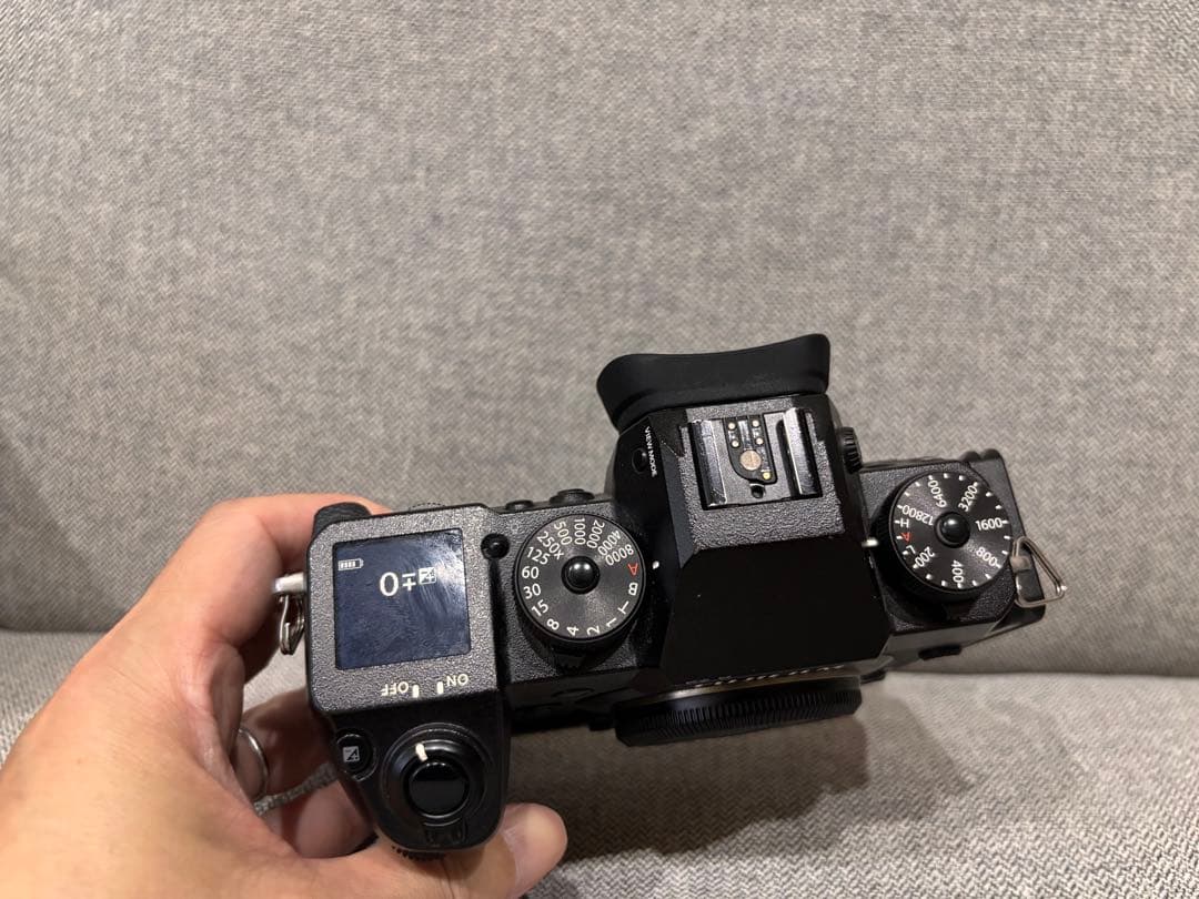 フジフィルム X-H1 ボディ　おまけ付き