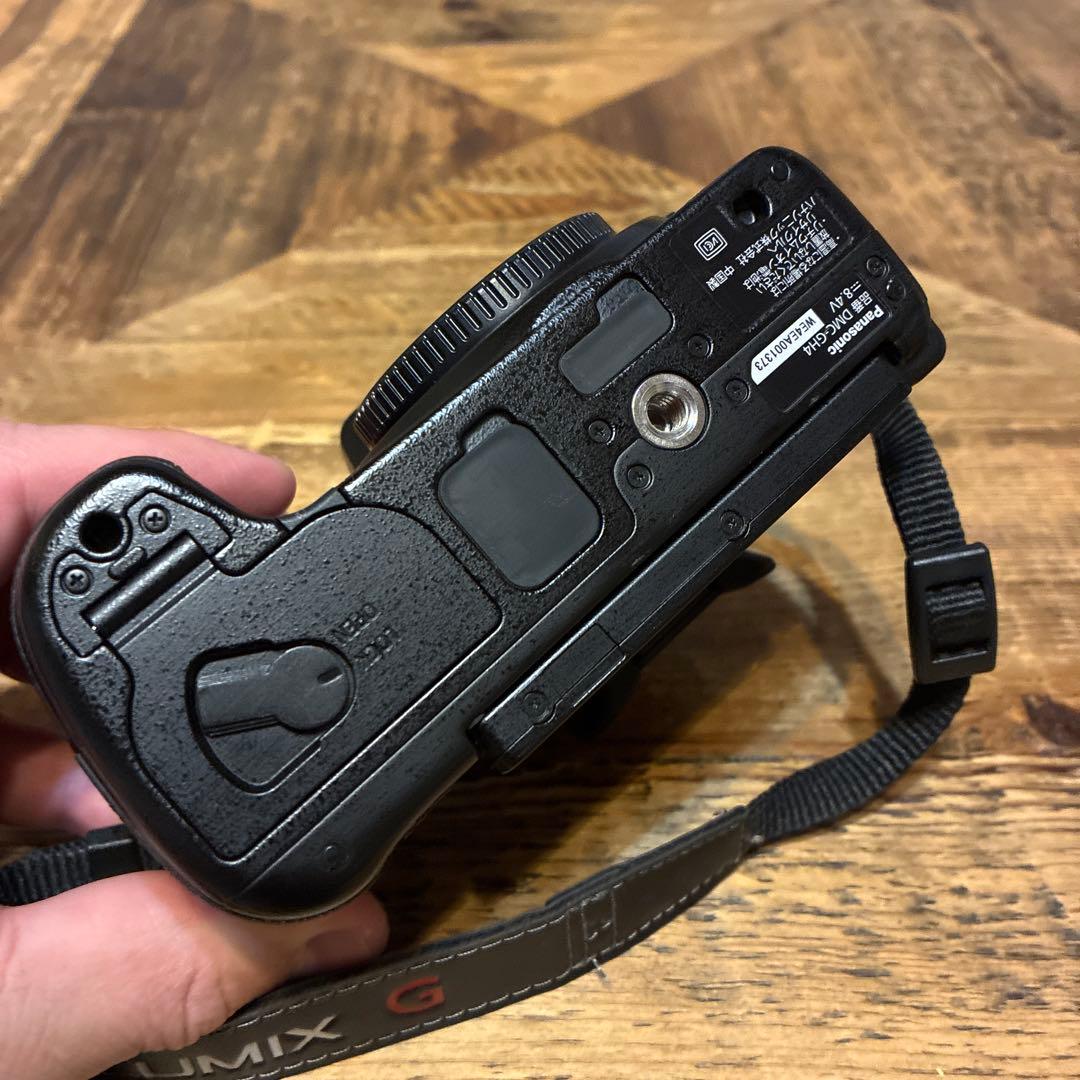 美品 panasonic LUMIX GH4 バッテリー3個付き