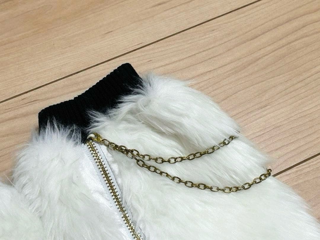GOLDS♡チェーン付き♡ファー♡レッグカバー♡ZIP♡総レース♡白×黒